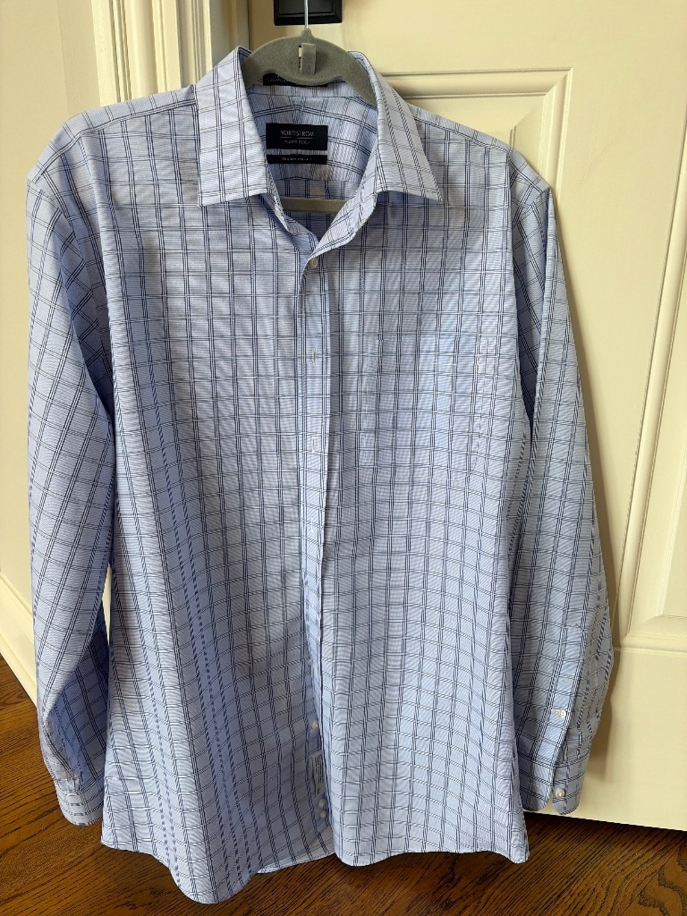Nordstrom men’s button down, size 16/35